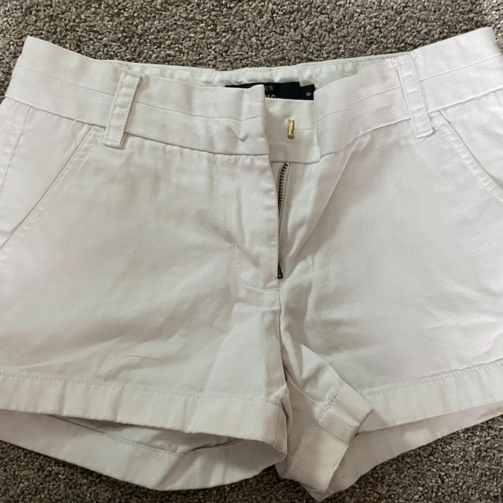 ⭐️ White J-Crew Chino Shorts